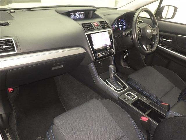 Subaru LEVORG 2018 7058574-4