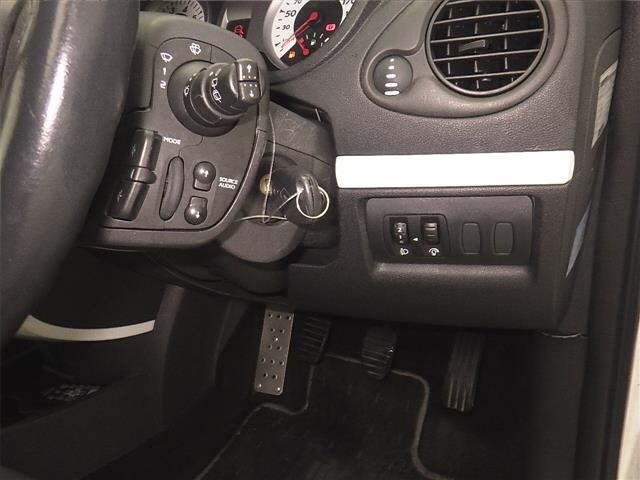 Renault LUTECIA 2011 7034565-8