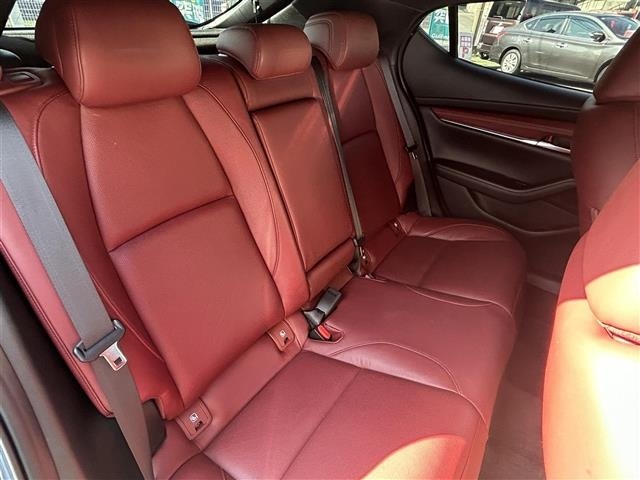Mazda MAZDA3 2019 7045313-11