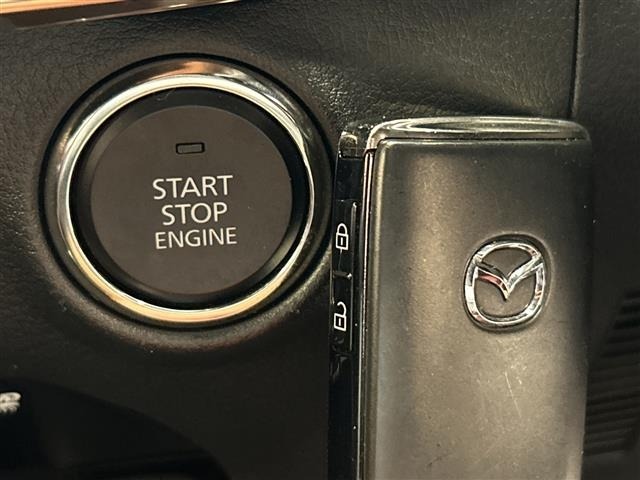 Mazda MAZDA3 2021 7045408-11
