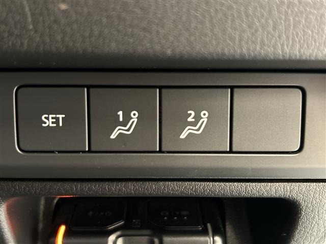 Mazda MAZDA3 2021 7045408-20
