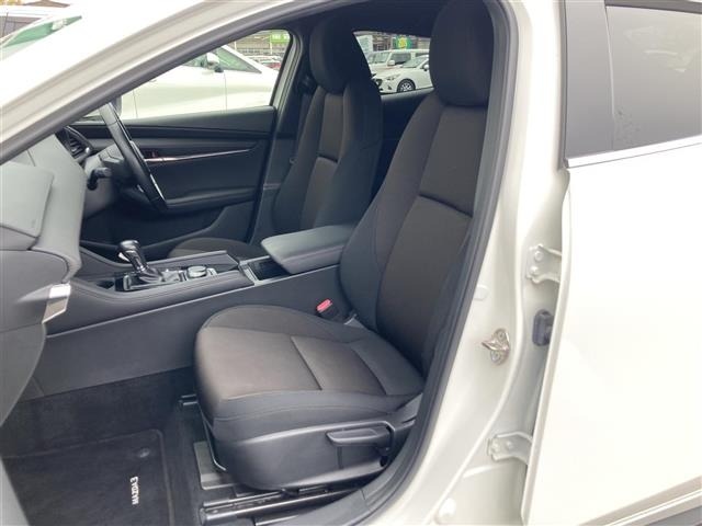Mazda MAZDA3 2019 7045409-23