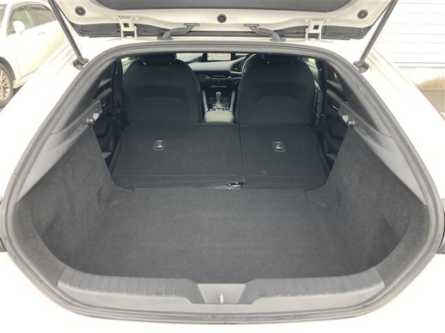 Mazda MAZDA3 2019 7045409-28