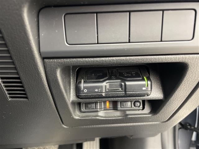 Mazda MAZDA3 2022 7045441-9