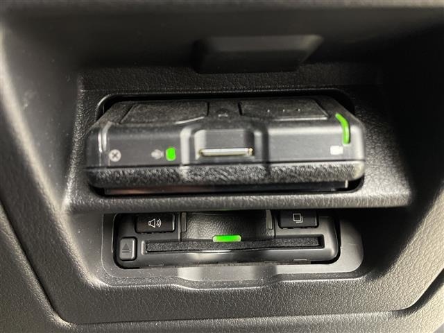 Mazda MAZDA3 2023 7045497-17