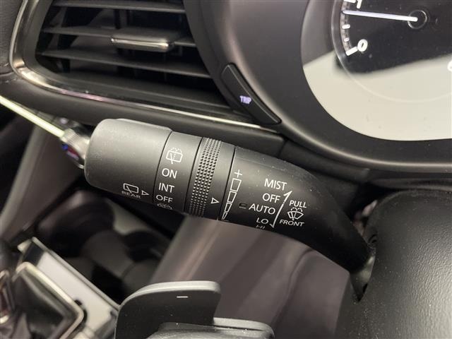 Mazda MAZDA3 2023 7045497-5