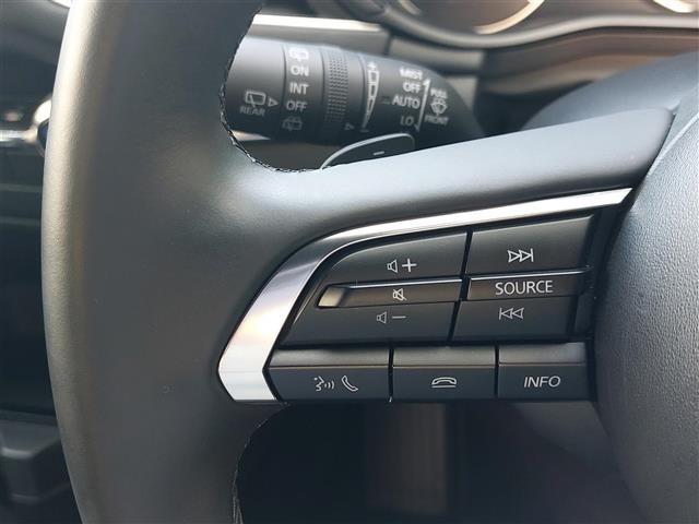 Mazda MAZDA3 2023 7045542-1