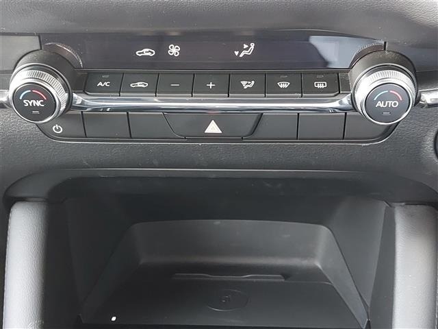 Mazda MAZDA3 2023 7045542-14