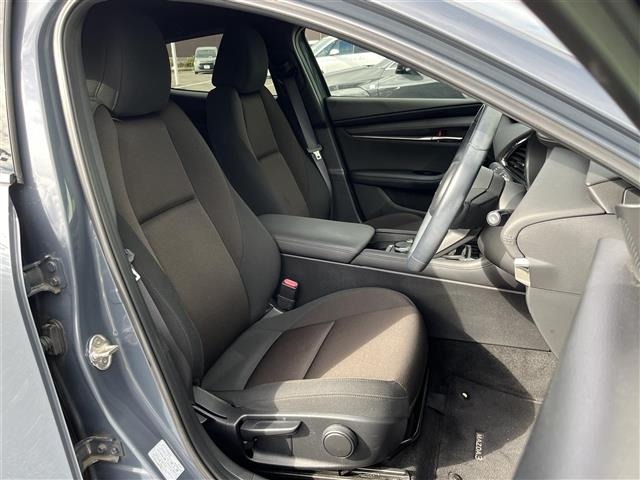 Mazda MAZDA3 2021 7045606-10