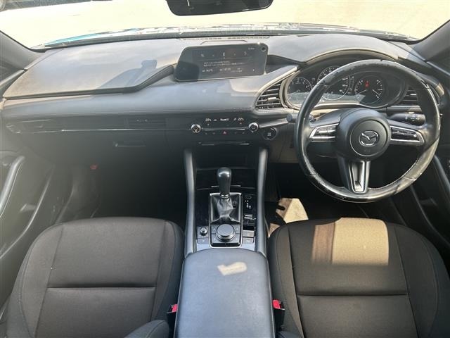 Mazda MAZDA3 2022 7045652-14