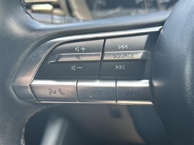 Mazda MAZDA3 2022 7045652-3