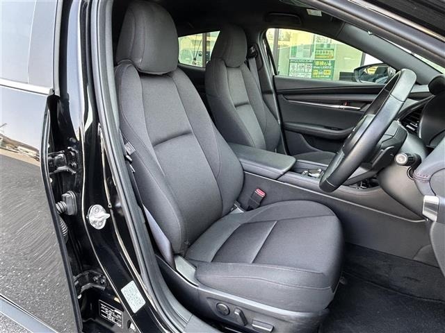 Mazda MAZDA3 2023 7045653-6