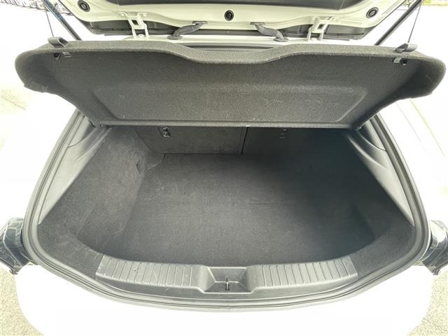 Mazda MAZDA3 2023 7045675-10