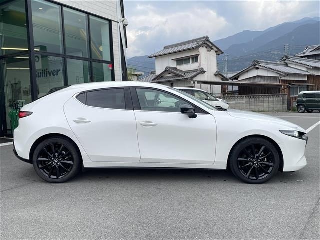 Mazda MAZDA3 2023 7045675-20
