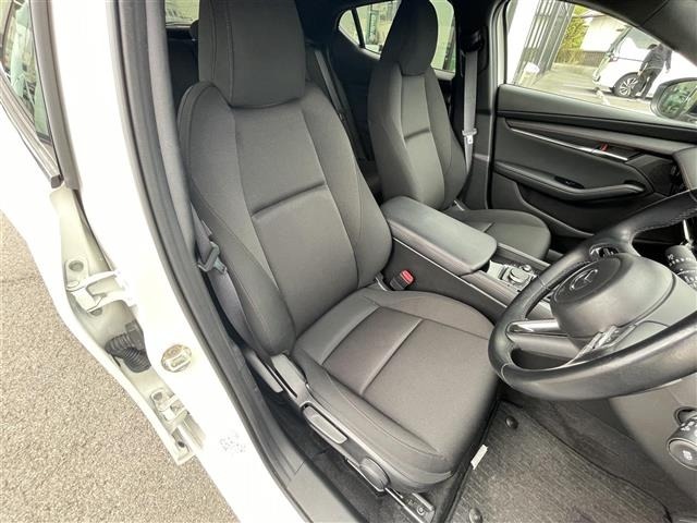 Mazda MAZDA3 2023 7045675-7