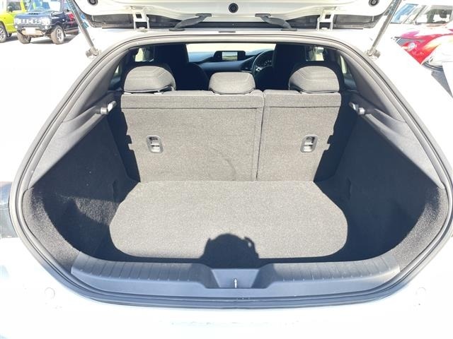 Mazda MAZDA3 2019 7046019-10