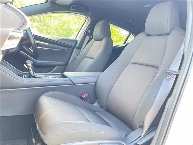 Mazda MAZDA3 2019 7046019-8