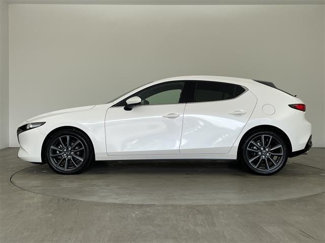 Mazda MAZDA3 2024 7046099-19