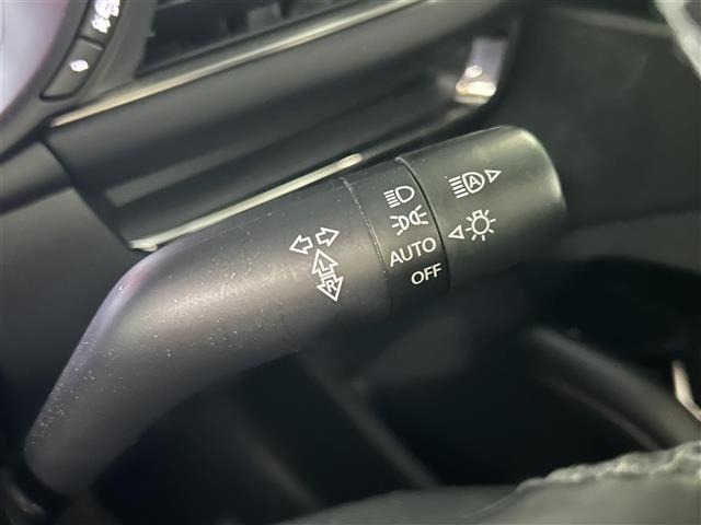 Mazda MAZDA3 2022 7046158-18
