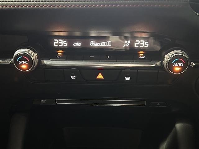 Mazda MAZDA3 2022 7046158-8