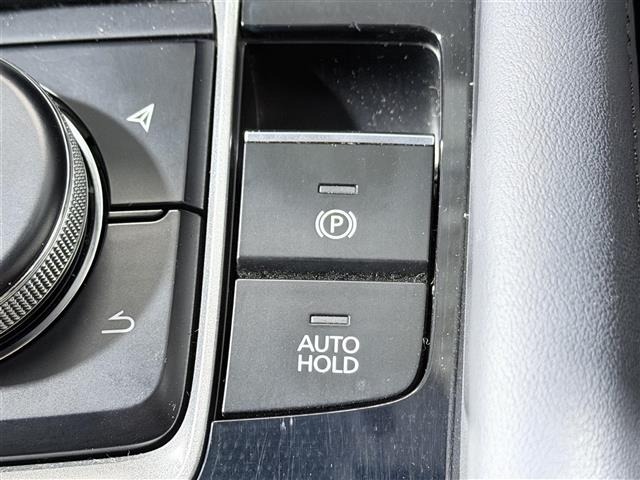 Mazda MAZDA3 2021 7046210-19