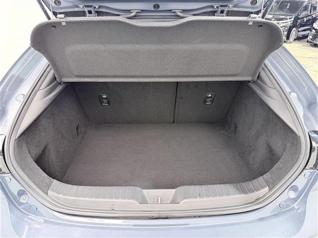 Mazda MAZDA3 2021 7046210-20
