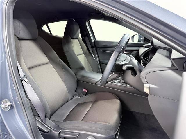 Mazda MAZDA3 2021 7046210-22