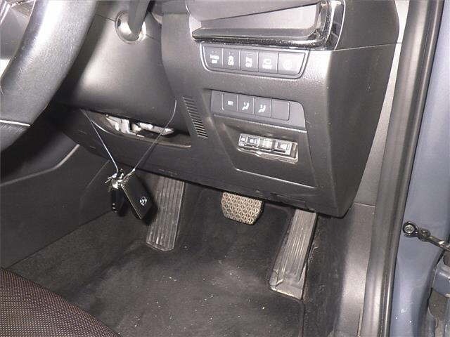 Mazda MAZDA3 2019 7046319-8
