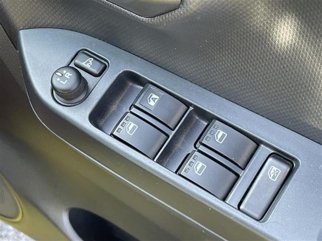 Toyota PIXIS EPOCH 2017 7055257-1