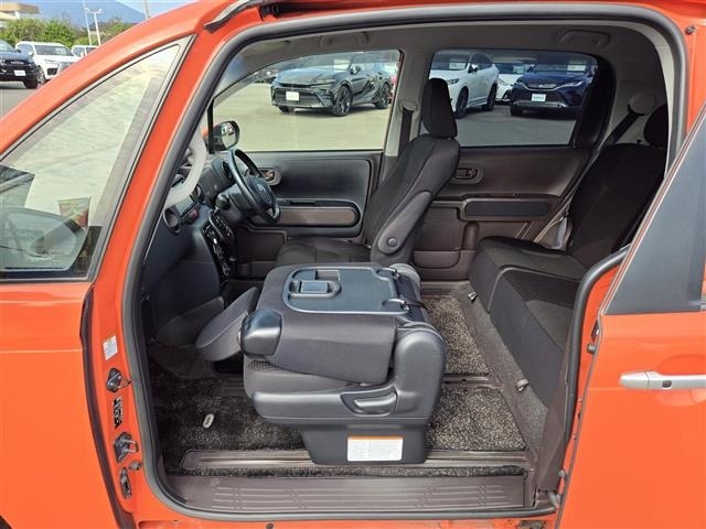 Toyota PORTE 2017 7054977-2