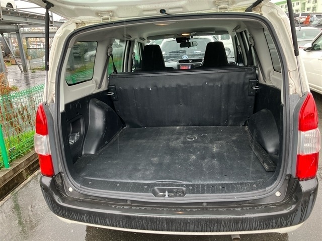 Toyota PROBOX VAN 2019 7043095-8