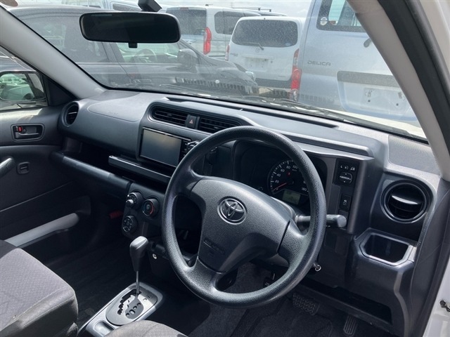Toyota PROBOX VAN 2016 7043098-3