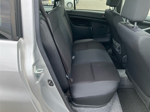 Toyota PROBOX VAN 2017 7043100-6