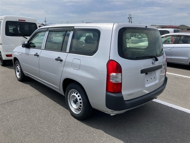 Toyota PROBOX VAN 2021 7043101-1