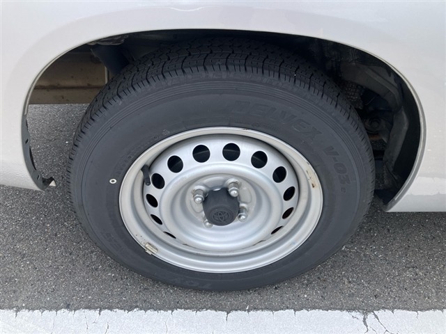 Toyota PROBOX VAN 2021 7043101-7