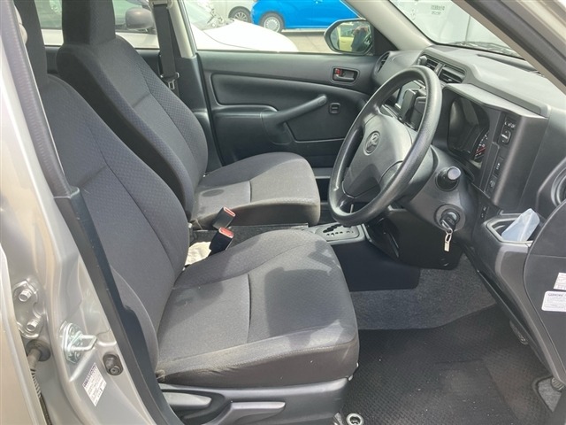 Toyota PROBOX VAN 2021 7043116-5