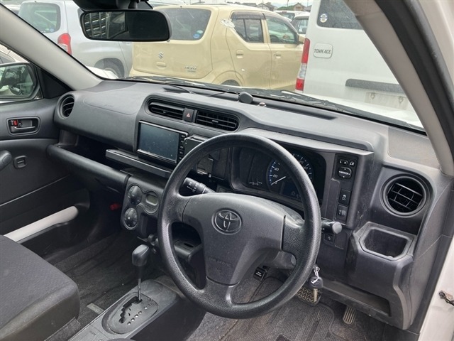 Toyota PROBOX VAN 2021 7043131-3