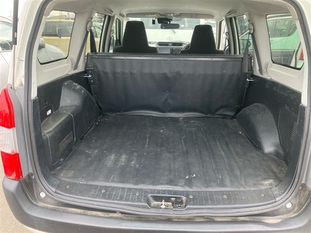Toyota PROBOX VAN 2021 7043131-8