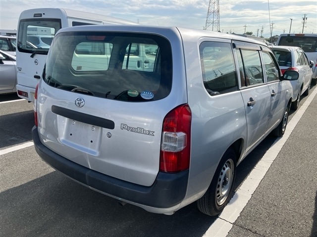 Toyota PROBOX VAN 2018 7043132-9