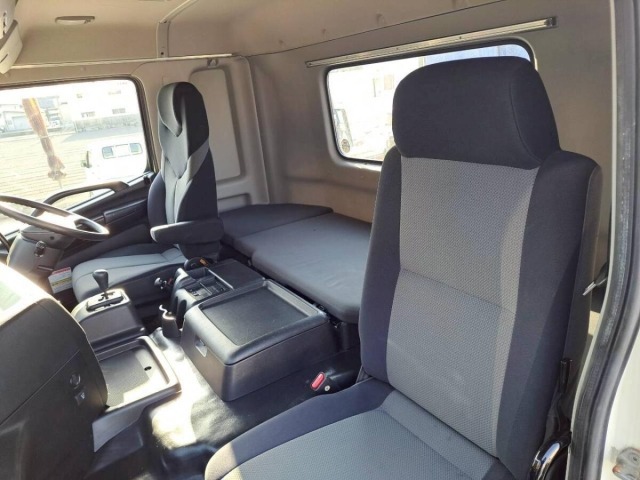 Hino PROFIA 2012 7058785-17