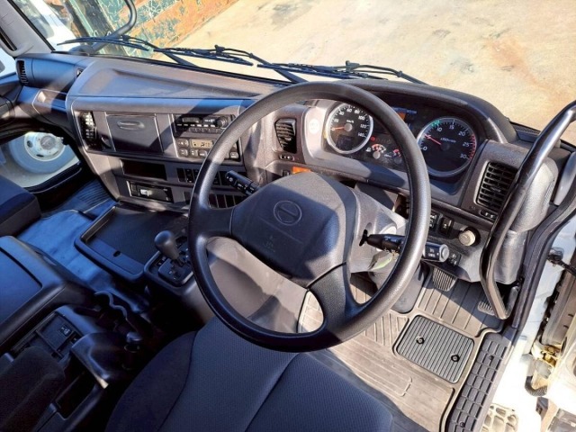 Hino PROFIA 2012 7058785-18