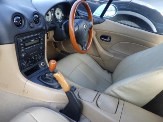 Mazda ROADSTER 2002 7056602-6