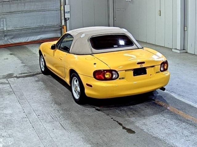 Mazda ROADSTER 1998 7056618-1