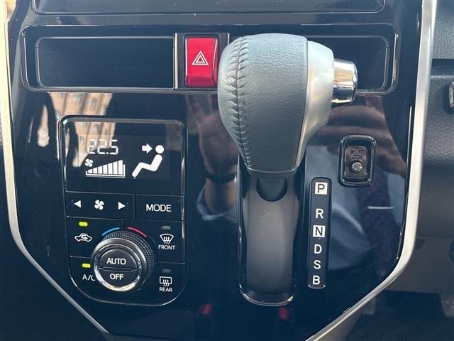 Toyota ROOMY 2018 7053160-3