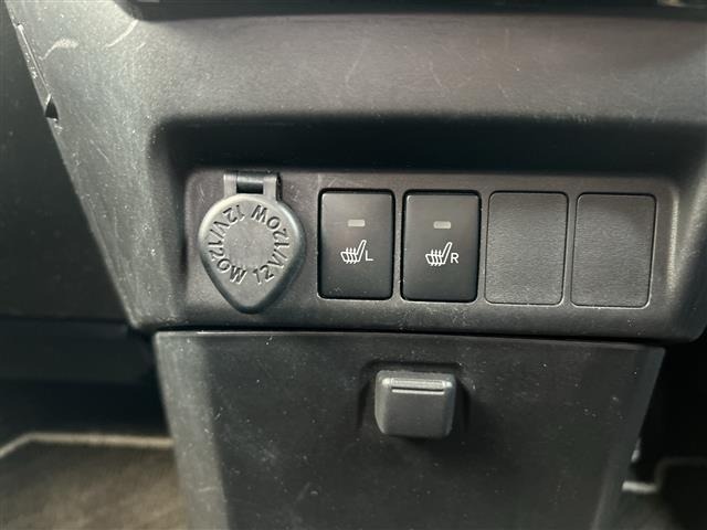 Toyota ROOMY 2018 7053341-7