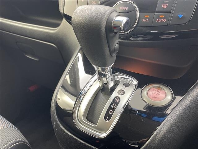 Nissan SERENA 2014 7056944-12