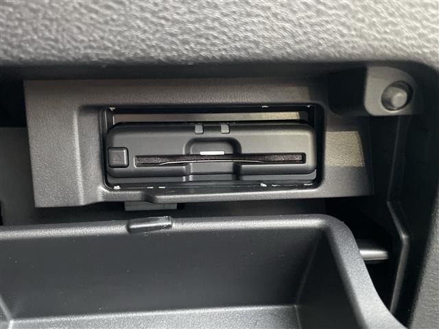 Nissan SERENA 2022 7056947-12
