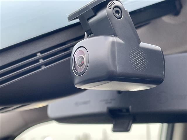Nissan SERENA 2022 7056947-17