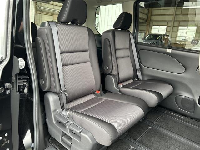Nissan SERENA 2022 7056955-4