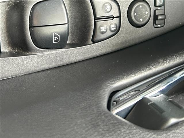 Nissan SERENA 2022 7056955-8